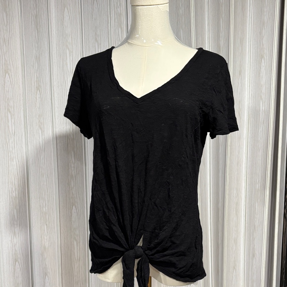 Express Black Tie-Front V-Neck Tee
